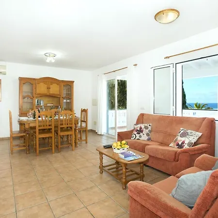 Villa San Jaime Mediterraneo Sleeps 6 With Pool Son Bou
