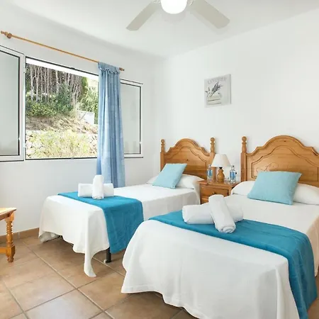 San Jaime Mediterraneo Sleeps 6 With Pool * Son Bou